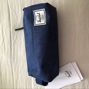Herschel pen/pencil case
